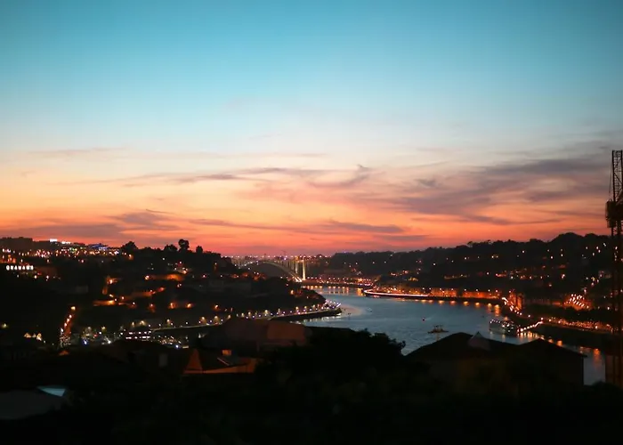 Aposentus - Your With A Remarkable View